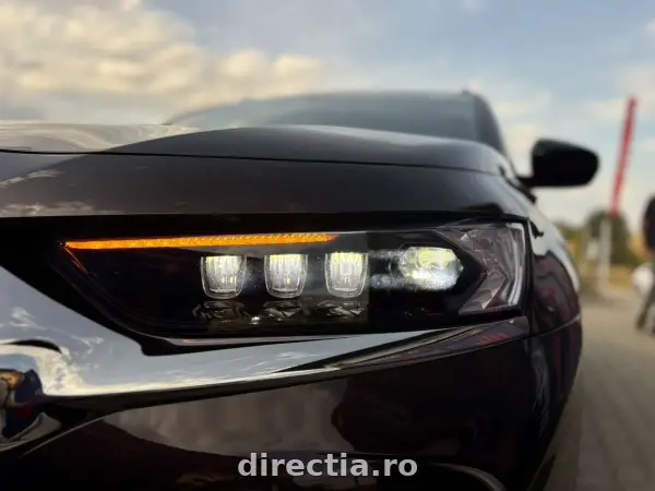 Poza anunț 38