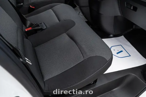 Poza anunț 36