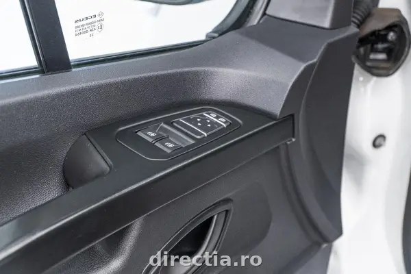 Poza anunț 33