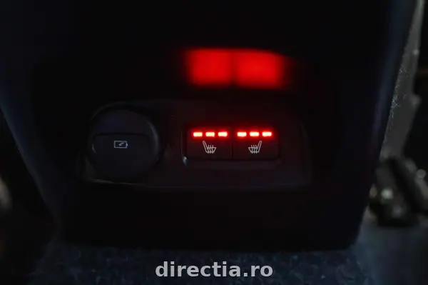 Poza anunț 32