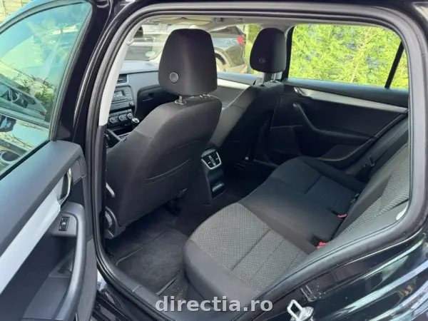 Poza anunț 11