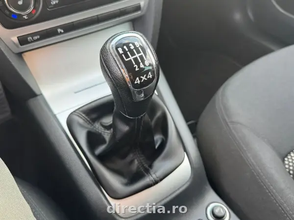 Poza anunț 24