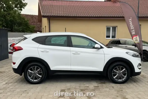 Poza anunț 11