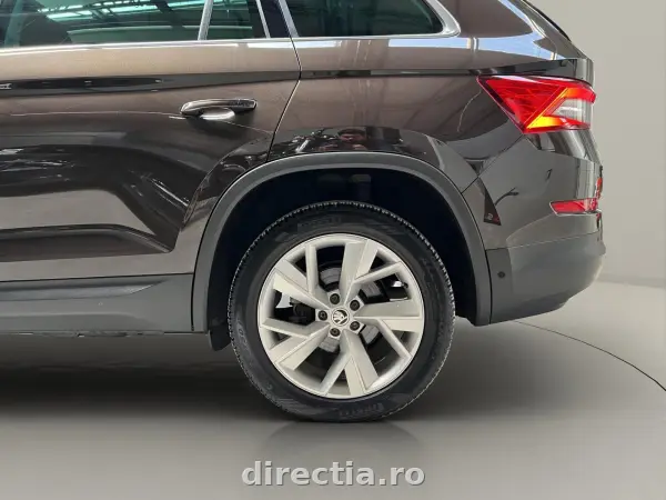 Poza anunț 35