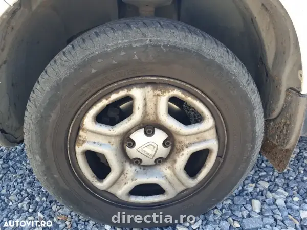 Poza anunț 11