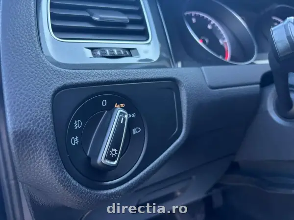 Poza anunț 12