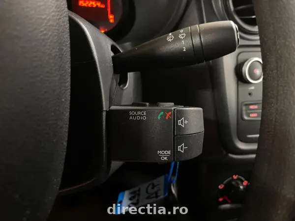 Poza anunț 16