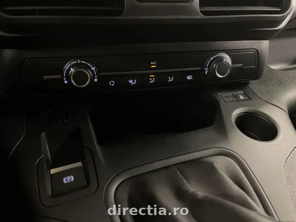 Poza anunț 13