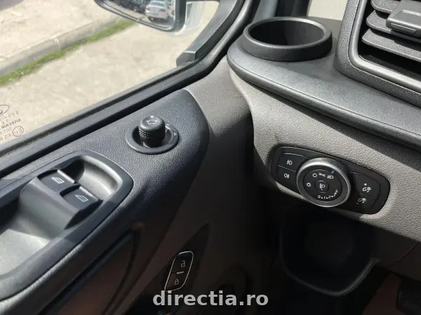 Poza anunț 12