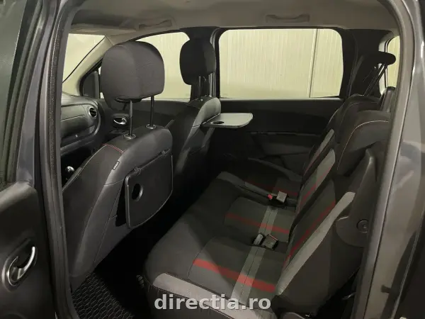 Poza anunț 11