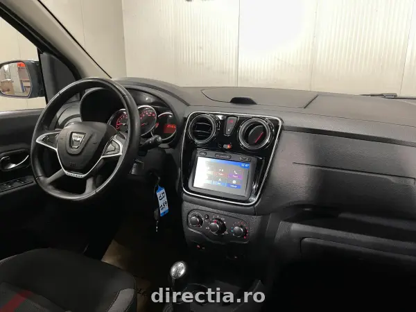 Poza anunț 8
