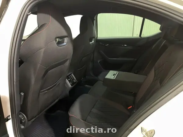 Poza anunț 11