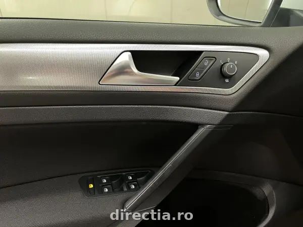 Poza anunț 18
