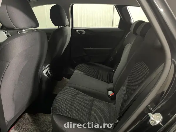 Poza anunț 11