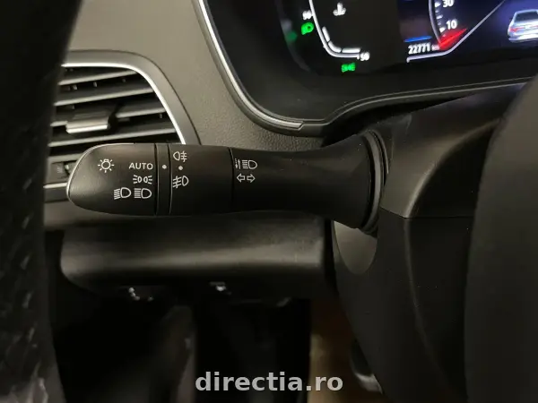 Poza anunț 19