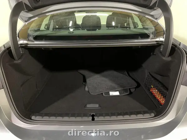Poza anunț 12