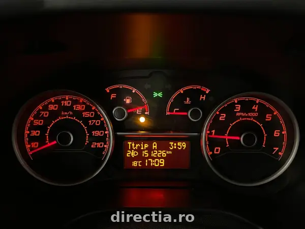 Poza anunț 18