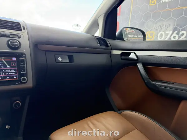 Poza anunț 12