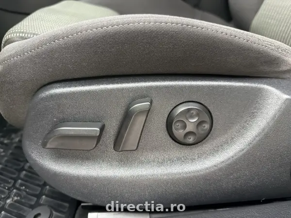 Poza anunț 18