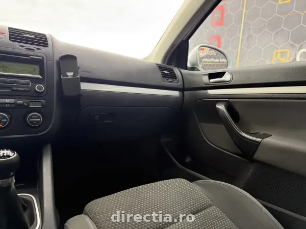 Poza anunț 14