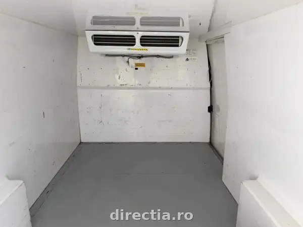 Poza anunț 13