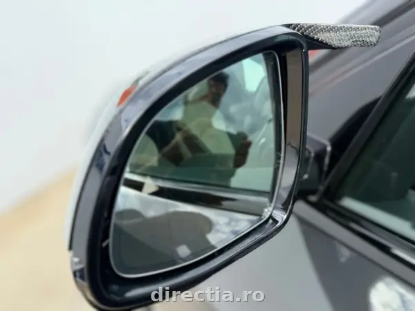 Poza anunț 36