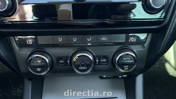 Poza anunț 14