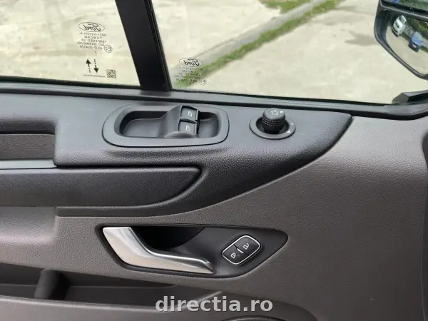 Poza anunț 12