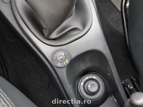 Poza anunț 21