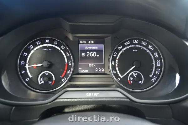 Poza anunț 28