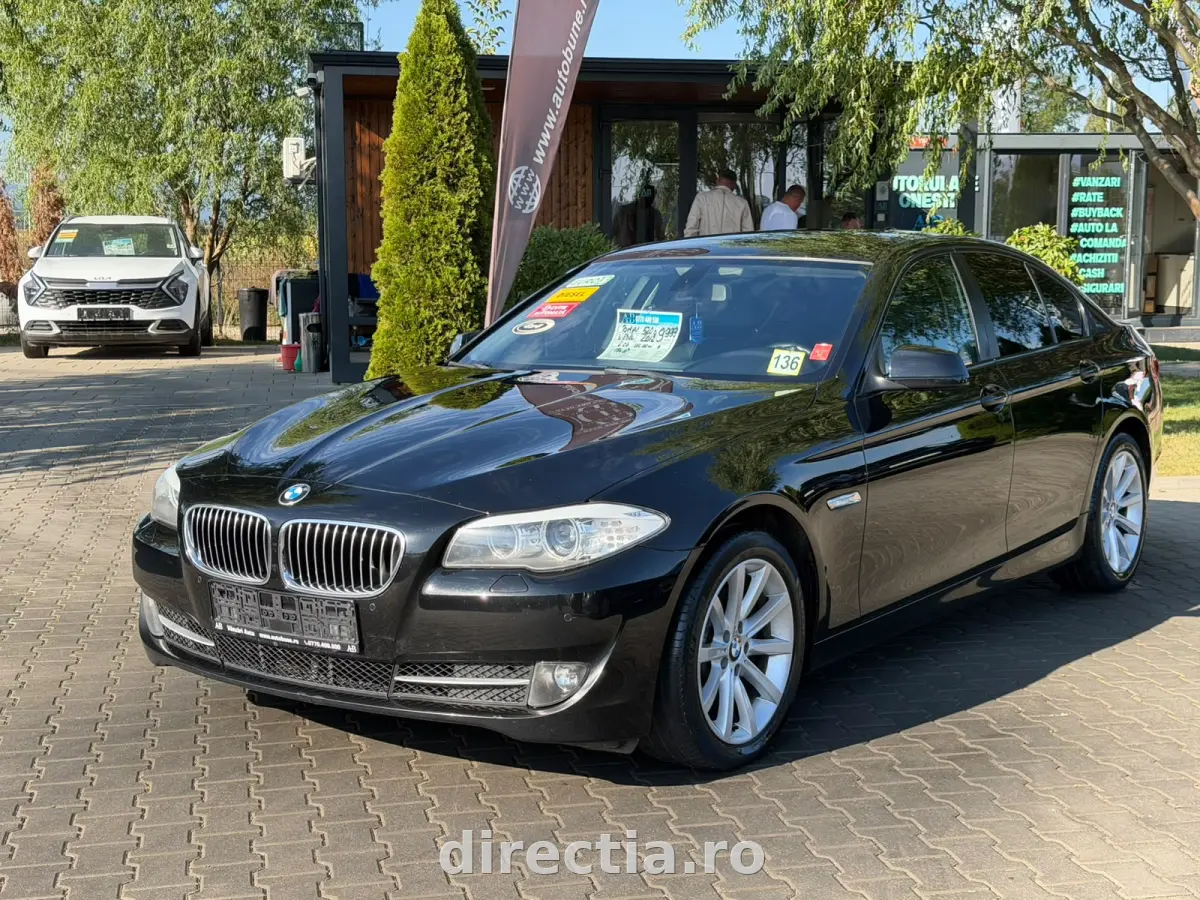 Poza principală