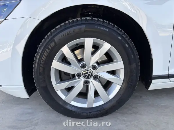 Poza anunț 33
