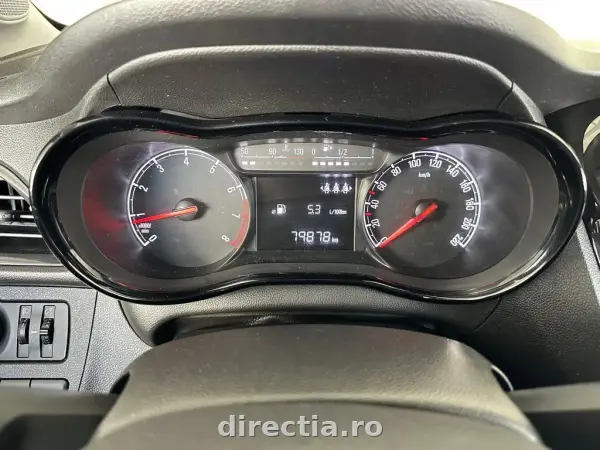 Poza anunț 11