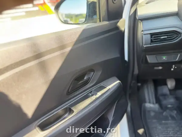 Poza anunț 13