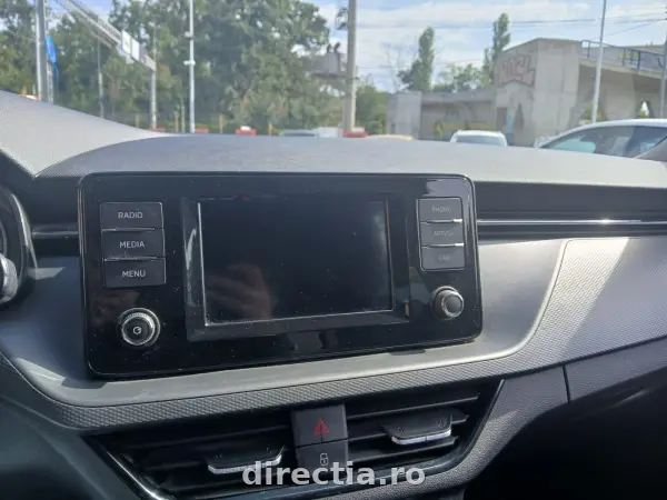Poza anunț 12