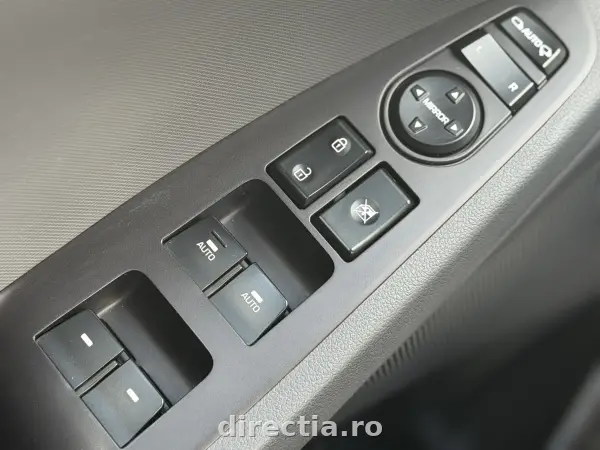 Poza anunț 38