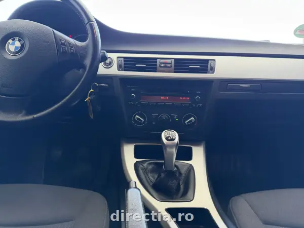 Poza anunț 12