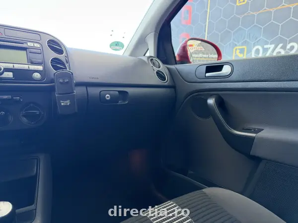 Poza anunț 12