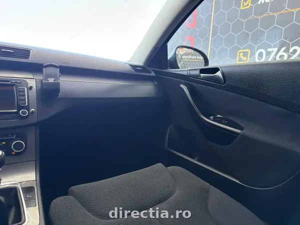 Poza anunț 12