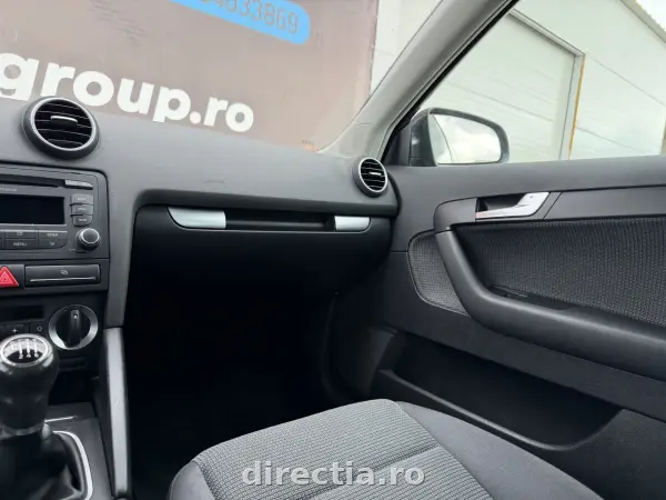 Poza anunț 12
