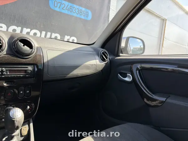 Poza anunț 12