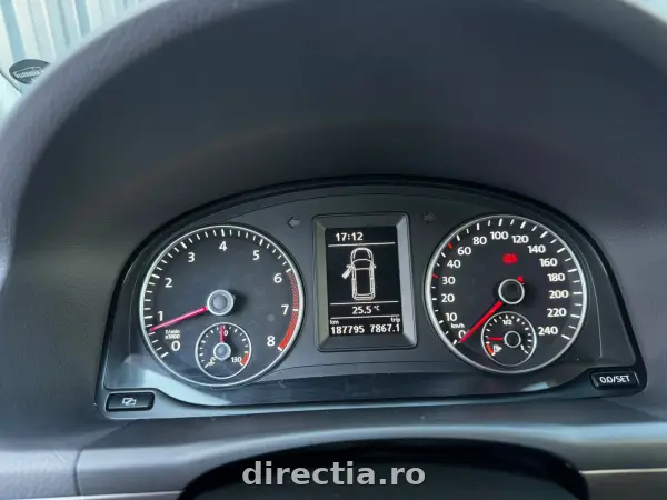 Poza anunț 12