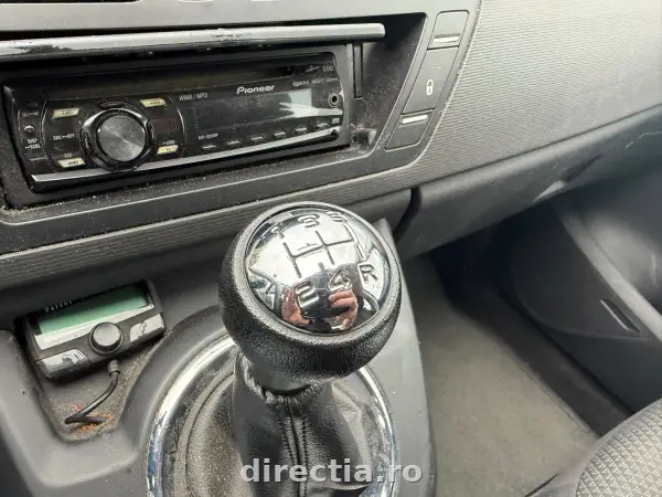 Poza anunț 12