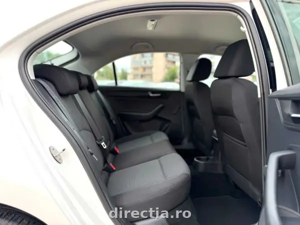 Poza anunț 17