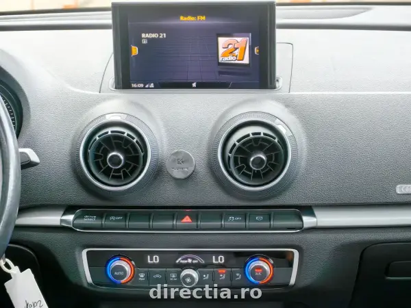 Poza anunț 11