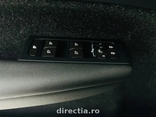 Poza anunț 13
