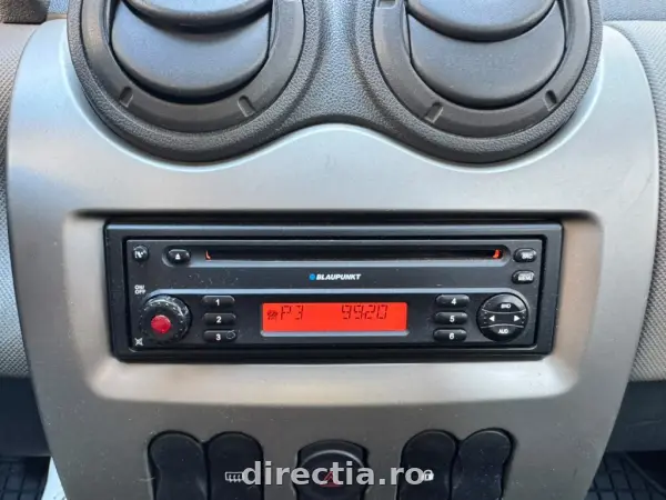 Poza anunț 12
