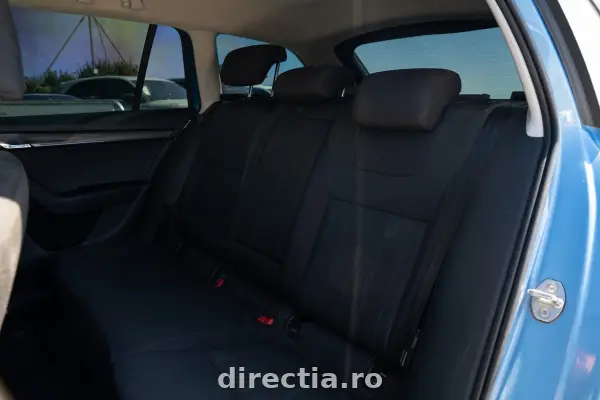 Poza anunț 28