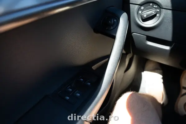 Poza anunț 13