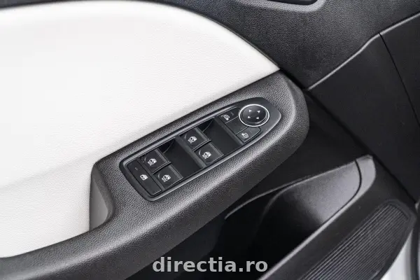 Poza anunț 23